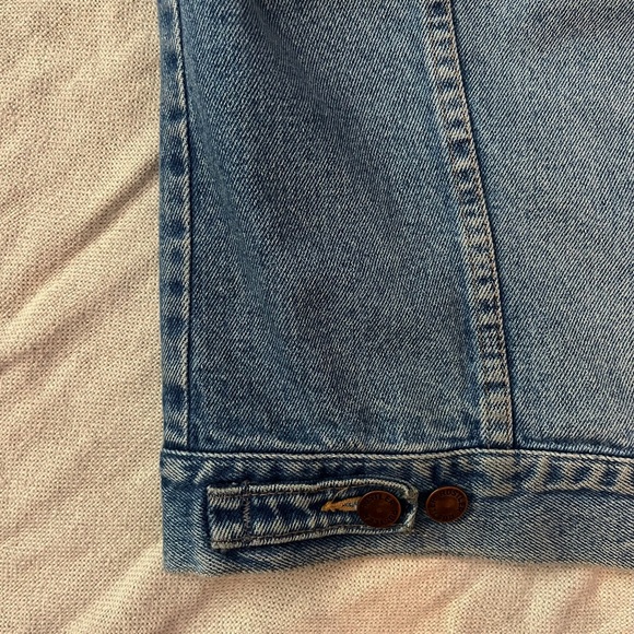 Rustler Light Denim Jacket - Picture 7 of 7